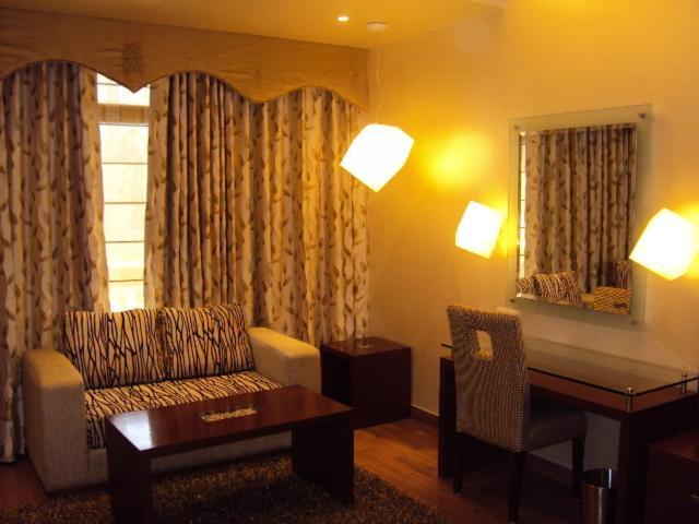 The Victoria Grand Hotel & Spa กัสซอลี ภายนอก รูปภาพ